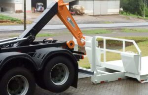 equipamento roll on roll off para transporte de reciclagem - robustec